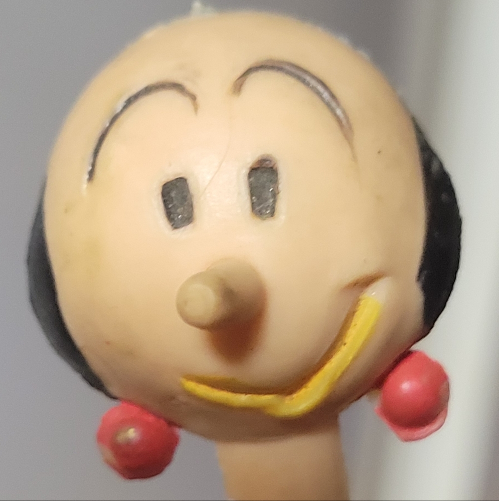 Rubber Olive Oyle